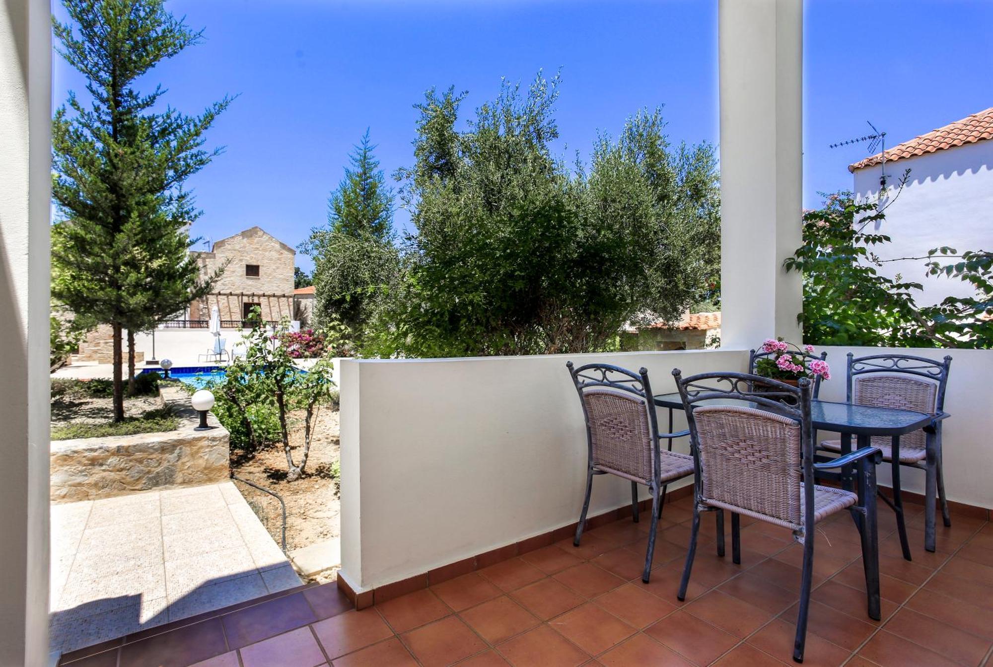 Douliana Villas 部屋 写真